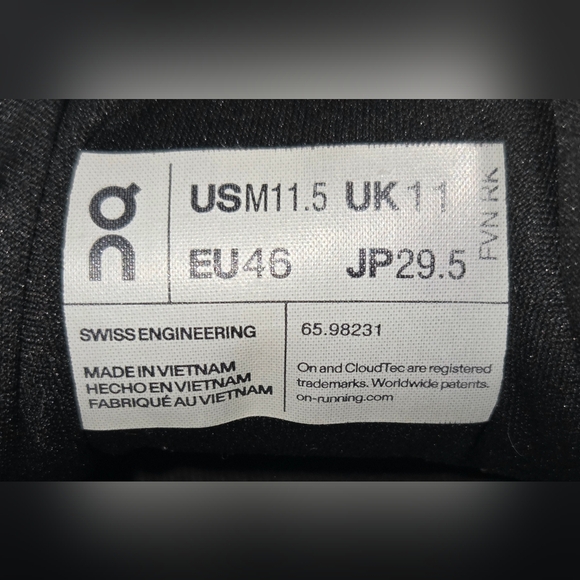 ON RUNNING ON CLOUDGO RUNNING SNEAKERS. - Picture 9 of 9